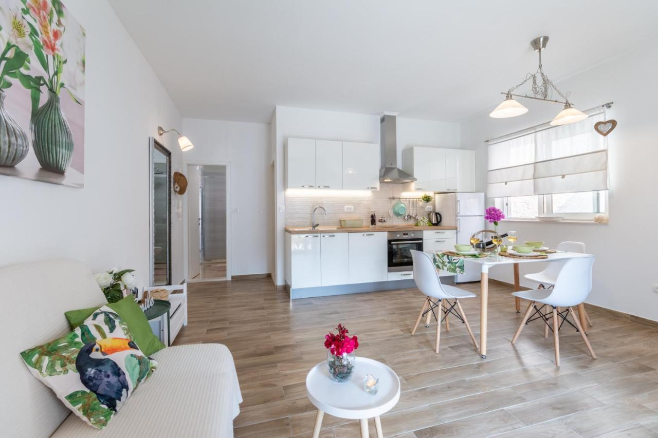 Apartment Matanovi Dvori Milna (Brac)