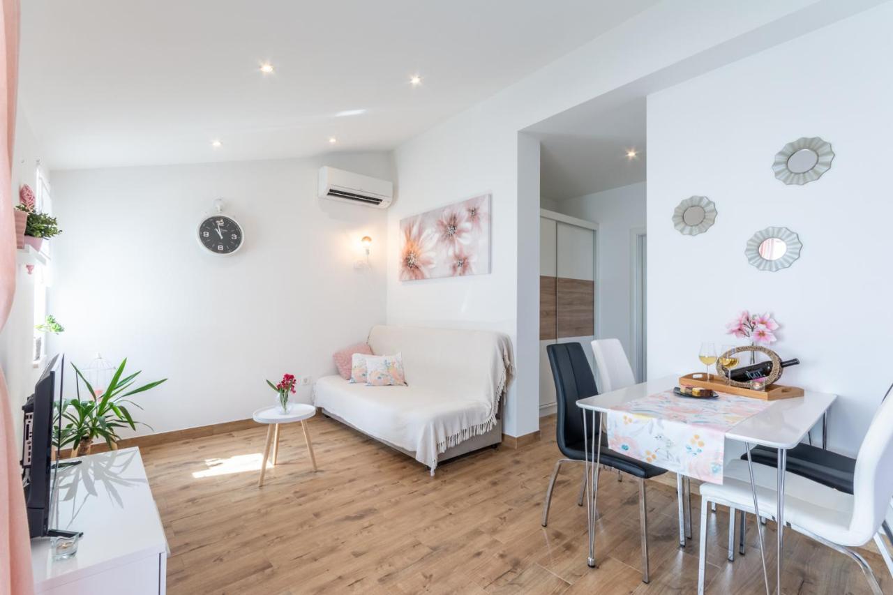 Apartment Matanovi Dvori Milna (Brac)